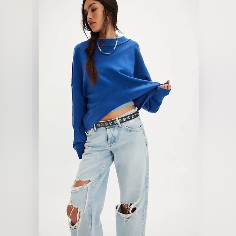 Free People x We The Free Hi-Lo Crop Sweatshirt NWT true blue medium